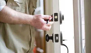 City Locksmith Store Yonkers, NY 914-801-1175 City Locksmith Store Yonkers, NY 914-801-1175 - 9-Locks-Change